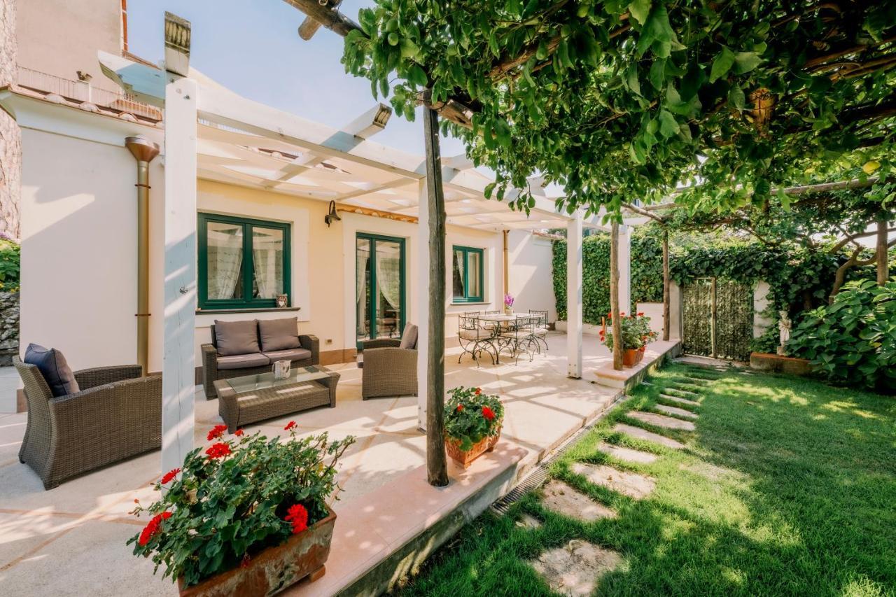 La Residenza Holiday House Равело Екстериор снимка